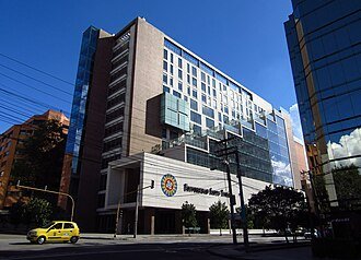 دانشگاه Saint Thomas Aquinas