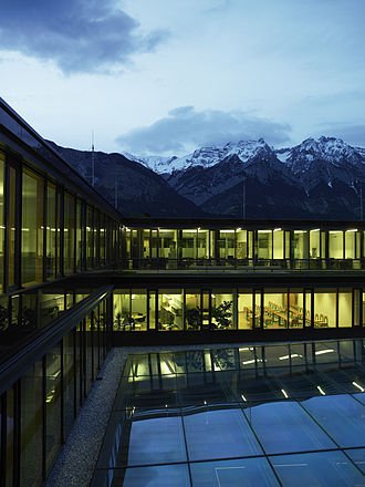 دانشگاه UMIT Tirol - Private University for Health Sciences and Health Technology