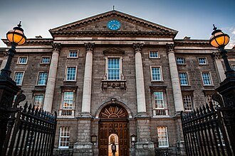 دانشگاه Trinity College Dublin
