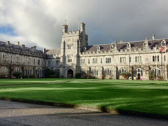 دانشگاه University College Cork
