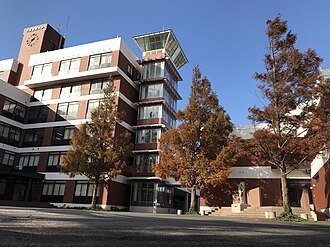 دانشگاه Chiba Keizai